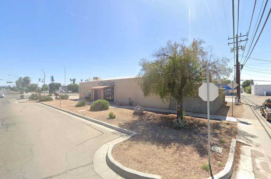 Friendly Service — Brownings Bullseye — Outdoor sports store in Blythe