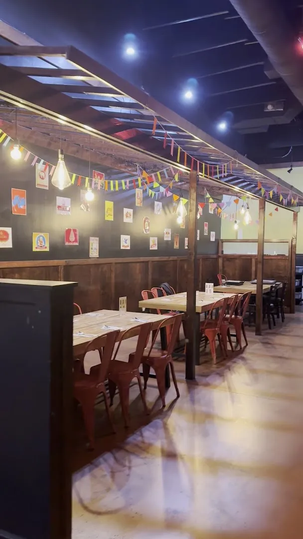 Quiet & Clean — Thai Zappz - Kansas — Thai restaurant in Overland Park