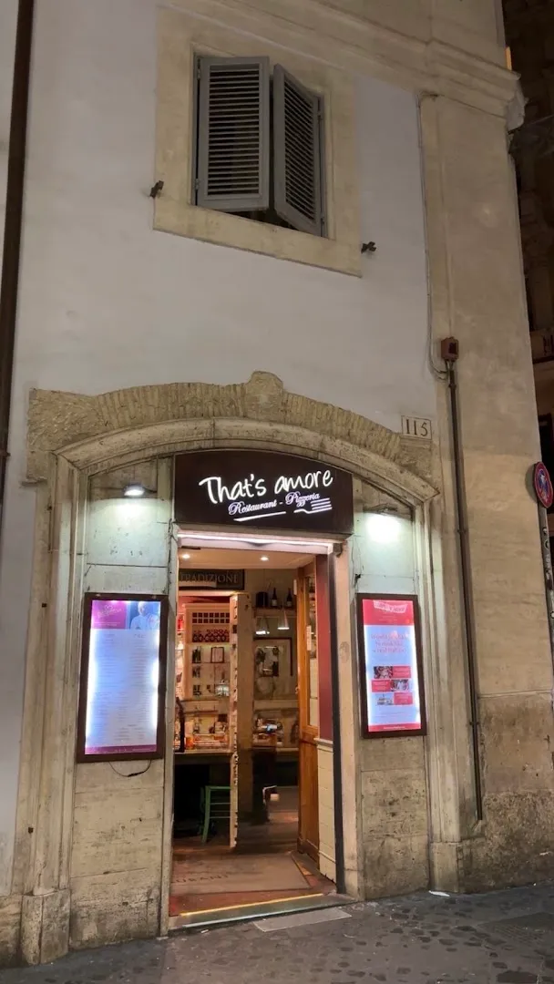 Seafood Spaghetti — That's Amore Restaurant — Italian restaurant in Rome
