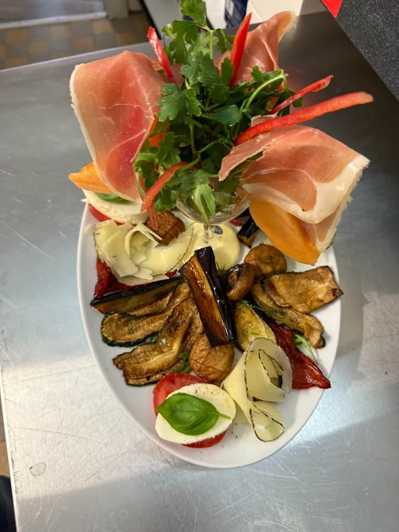 Rose Wein — Restaurant Dolce Vita Solingen — Restaurant in Solingen